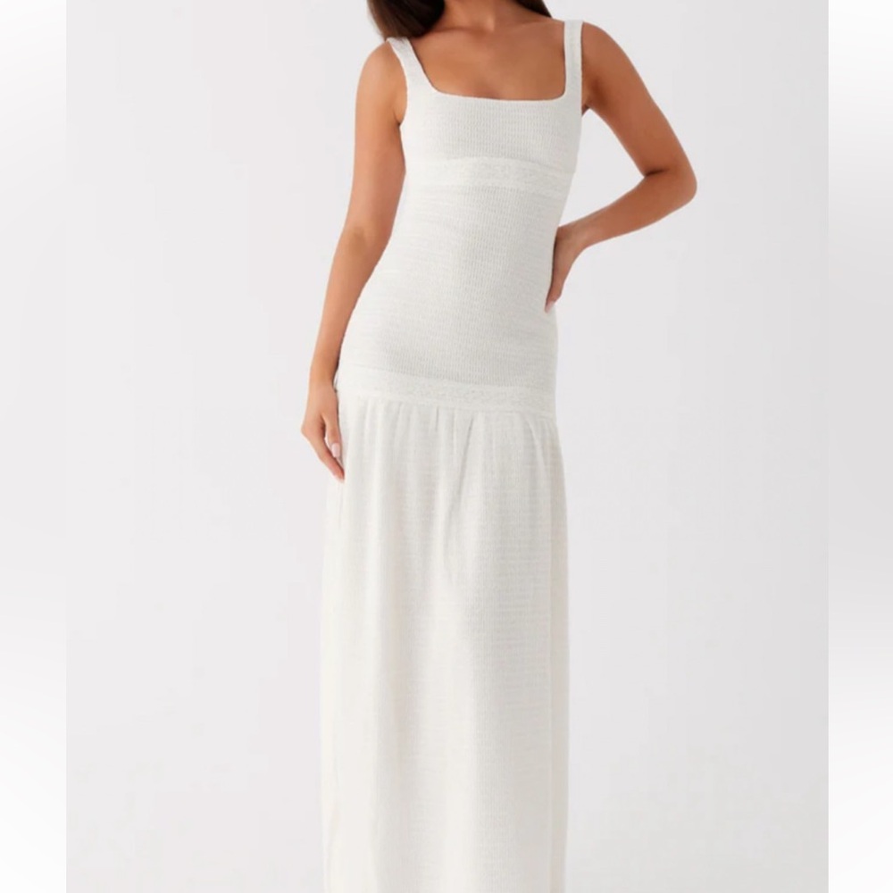 Elegant White Maxi Skirt